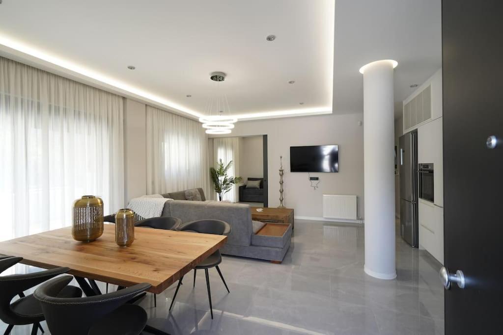 Brand New 3Br With 2 Bathrooms Marousi Apartment Athens Exterior photo